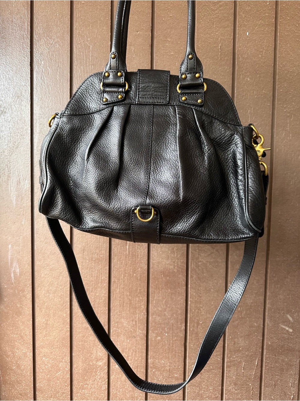 Lockheart Black Shoulder Bag with Gold Accent - Picture 3 of 9